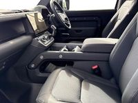 New Land Rover Defender SE Dynamic 249 HP (183 kW) 2025 SUV