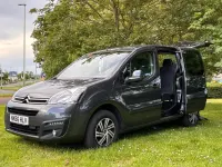 Used Citroën Berlingo Feel 100 HP (73 kW) 2017 Grey MPV