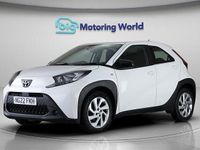 Used Toyota Aygo X PURE 72 HP (52 kW) 2022 White SUV