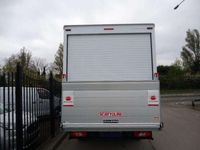 Novo Ford Transit 2026 Branco Citadino