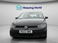 Usado VW Polo S 95 CV (69 kW) 2022 Negro Utilitario