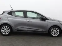 Used Renault Clio V Evolution 90 HP (66 kW) 2024 Grey Hatchback