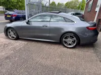 Begagnad Mercedes E220 AMG Line Premium 2017 Grå Sportkupé