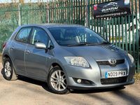Usado Toyota Auris 2009 Prateado Citadino
