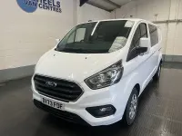 Used Ford Transit Custom Limited 130 HP (95 kW) 2023 White Van