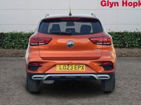 Używany MG ZS Exclusive 111 KM (81 kW) 2023 Pomarańczowy SUV