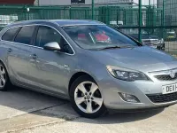 Used Vauxhall Astra SRi 125 HP (91 kW) 2011 Silver Estate