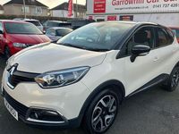 Used Renault Captur Dynamique 90 HP (66 kW) 2014 Cream SUV
