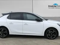 Used Vauxhall Corsa Ultimate 130 HP (95 kW) 2023 White Hatchback
