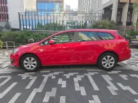 Used Vauxhall Astra Design Edition 110 HP (80 kW) 2015 Red Estate