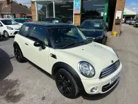 Used Mini Cooper Hatch 120 HP (88 kW) 2013 White Hatchback
