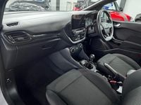 Used Ford Fiesta ST-Line 95 HP (69 kW) 2021 White Hatchback