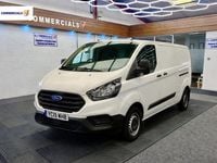 Used Ford Transit Custom 105 HP (77 kW) 2019 White Van