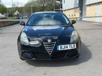 Used Alfa Romeo Giulietta Progression 170 HP (125 kW) 2014 Black Hatchback