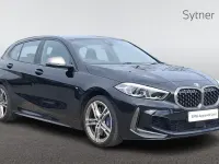 Usado BMW M135 Shadowline 302 HP (222 kW) 2023 Preto Citadino