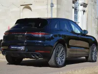 Used Porsche Macan Turbo 433 HP (318 kW) 2020 Black SUV