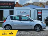 Used Renault Clio Dynamique 88 HP (64 kW) 2012 Silver Hatchback