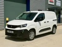 Used Peugeot Partner 2019 White MPV