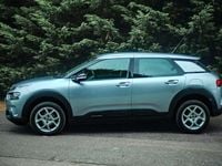 Used Citroën C4 Cactus Feel 100 HP (73 kW) 2018 Grey Hatchback
