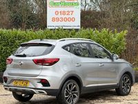 Used MG ZS Exclusive 111 HP (81 kW) 2024 Hatchback