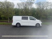 Gebraucht Vauxhall Vivaro Sportive 100 PS (73 kW) 2019 Weiß Van / Kleinbus