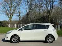 Used Toyota Verso 2013 White MPV
