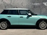 Used Mini Cooper Exclusive 114 kW (156 HP) 2026 Hatchback