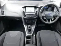 Second-hand Ford Focus Zetec 120 CP (88 kW) 2017 Albastru Hatchback