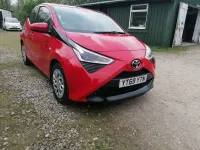 Used Toyota Aygo X-play 72 HP (52 kW) 2019 Red Hatchback