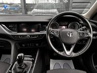 Used Vauxhall Insignia SRi 170 HP (125 kW) 2017 Black Estate