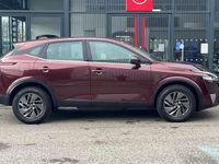 Used Nissan Qashqai Acenta Premium 138 HP (101 kW) 2022 Red SUV