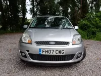 Used Ford Fiesta Ghia 100 HP (73 kW) 2007 Silver Hatchback