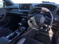 Begagnad Peugeot 2008 Premium 128 HK (94 kW) 2021 Grå SUV