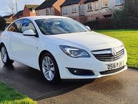 Second-hand Vauxhall Insignia SRi 170 CP (125 kW) 2016 Alb Hatchback