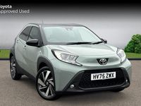 Used Toyota Aygo X 72 HP (52 kW) 2025 Tarragon bitone SUV