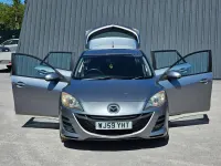Begagnad Mazda 3 2009 Silver Halvkombi