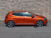Używany Renault Clio V RS Line 90 KM (66 kW) 2021 Pomarańczowy Hatchback