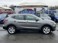 Used Nissan Qashqai Acenta Premium 115 HP (84 kW) 2017 Grey SUV