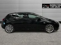 Used Vauxhall Astra Edition 145 HP (106 kW) 2021 Black Hatchback
