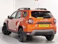 Used Dacia Duster Extreme 129 HP (94 kW) 2023 Orange SUV