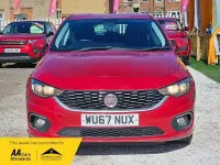 Used Fiat Tipo Lounge 95 HP (69 kW) 2017 Red Hatchback