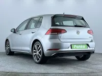 Begagnad VW Golf VII SE 130 HK (95 kW) 2018 Silver Halvkombi