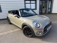 Begagnad Mini Cooper Cabriolet 2018 Grå Cab