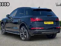Used Audi Q5 Advanced 261 HP (191 kW) 2023 Black SUV