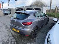 Used Renault Clio IV Dynamique 90 HP (66 kW) 2014 Grey Hatchback