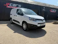 Usado Toyota Proace 50 kW (68 CV) 2023 Blanco Monovolumen