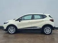 Usado Renault Captur Dynamique 120 HP (88 kW) 2017 Bege SUV