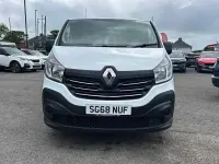 Used Renault Trafic Business 2018 White MPV