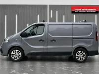 Used Renault Trafic 2015 Grey MPV