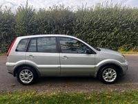 Used Ford Fusion Zetec 101 HP (74 kW) 2007 Silver Hatchback